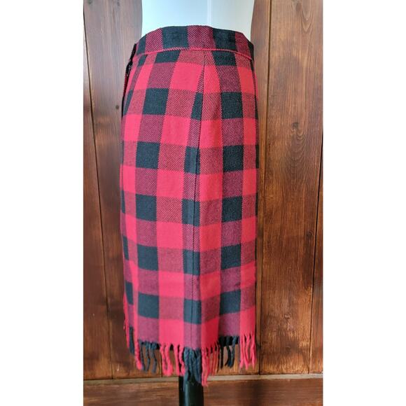 Vintage Savion Women 6P Buffalo Plaid Fringe Skirt Red Black Checkered Wool Chic - Picture 7 of 10